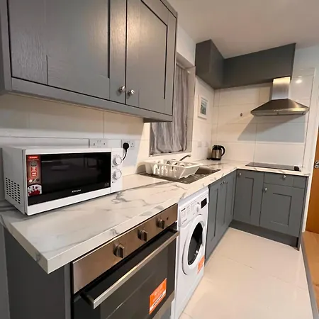 Phoenix Park Urban 1 Apartment